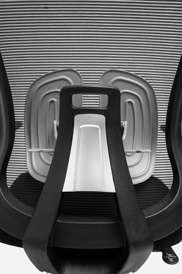 Pluto Ergonomic Chair - Image 3