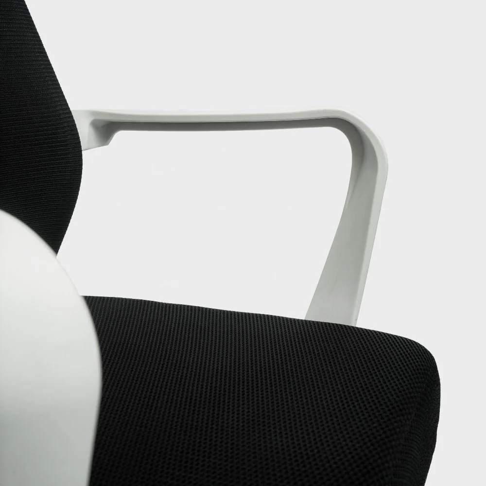 ELARA Revolving Chair - Image 3